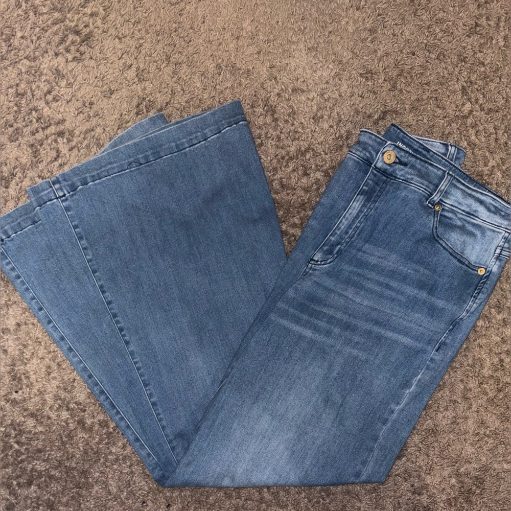 INC Denim Classic High-Rise Palazzo-Leg Women’s Jeans in Medium Blue Stretchy